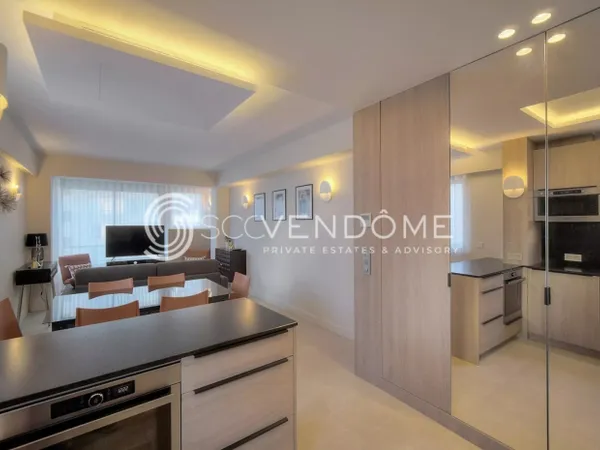 CANNES BANANE CROISETTE 3 PIECES RENOVE A VENDRE