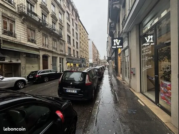 Local commercial 53 m²