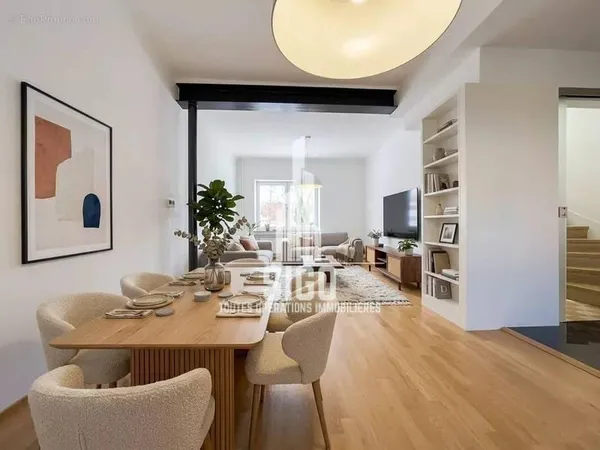 Coup de Coeur à Bettembourg : L'Élégance du Granite et le Charme des Années 30