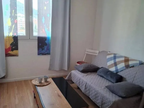 Studio 1 pièce 18 m²