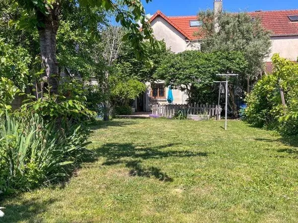 Maison 6 pièces 105 m²