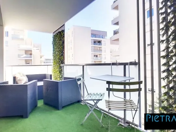 Appartement T4 97 m², terrasse Sud 13 m², box double électrif