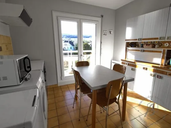Appartement 3 pièces avec balcon