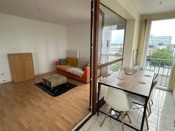 Colocation Place du Val Orléans 96m2