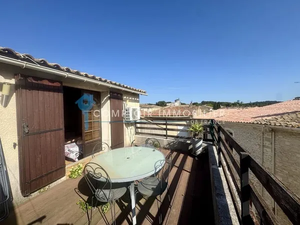 En exclusivité Vergèze Maison de village d'environ 120 m2 ha