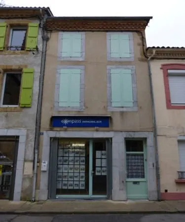 À vendre, Trie sur Baise (Hautes Pyrénées): Maison de village, avec 2 appartements à rénover, garage