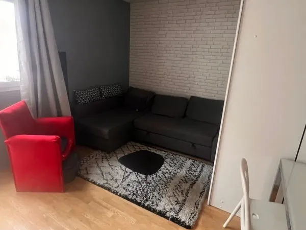 Appartement 2 pièces meublé avec place de parking sous-sol
