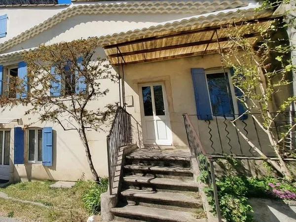 Immeuble 225 m²
