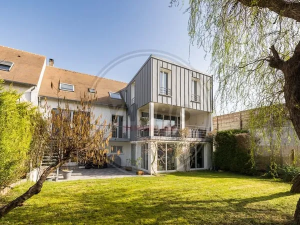 Maison familiale Verneuil Sur Seine 11 pièce(s) 270 m2