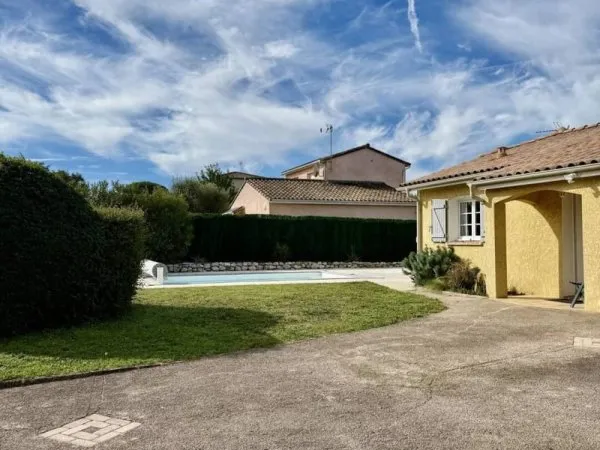 Maison de plain-pied 5 pièces 107 m²
