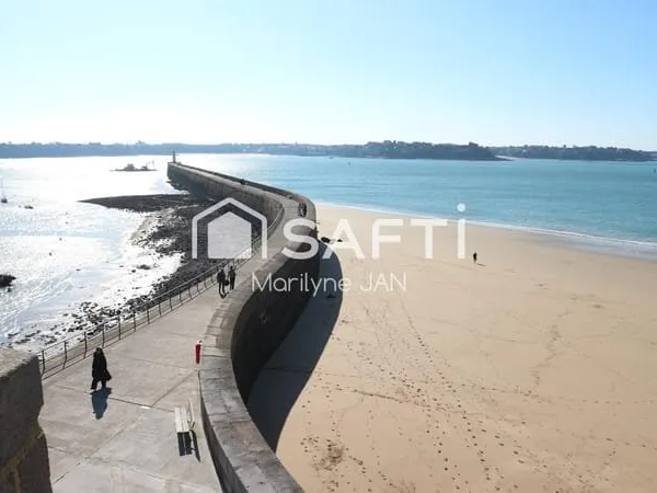 Pleine vue mer de cet appartement d'Intra-Muros à St Malo.