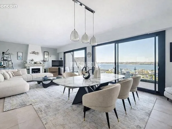 Propriété 7 pièces 155 m²