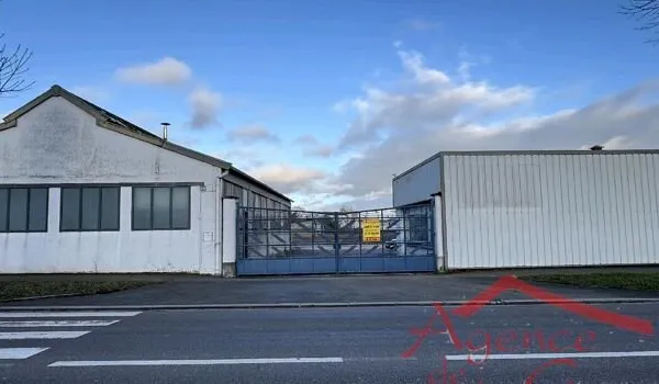Local 711 m²
