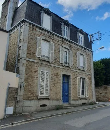 Maison 10 pièces 209 m²