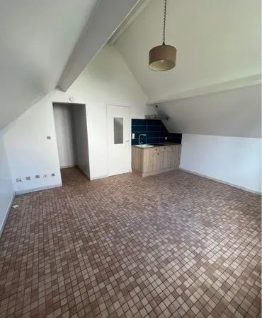 Appartement Studio 25 m2 à Maurepas au calme