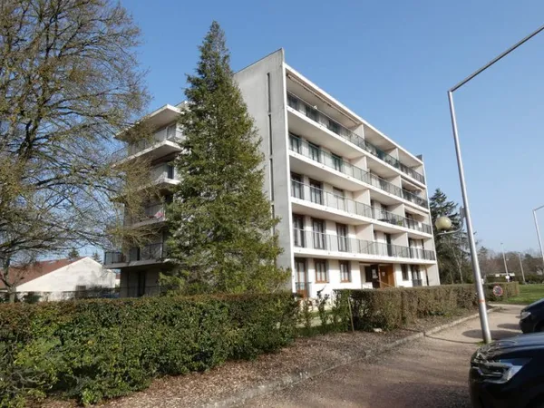 T2 à Nuits Saint Georges dans résidence avec ascenseur