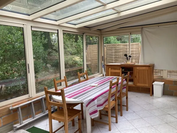 CHALET 50 m2 -3 CHAMBRES - TERRASSE- VERANDA