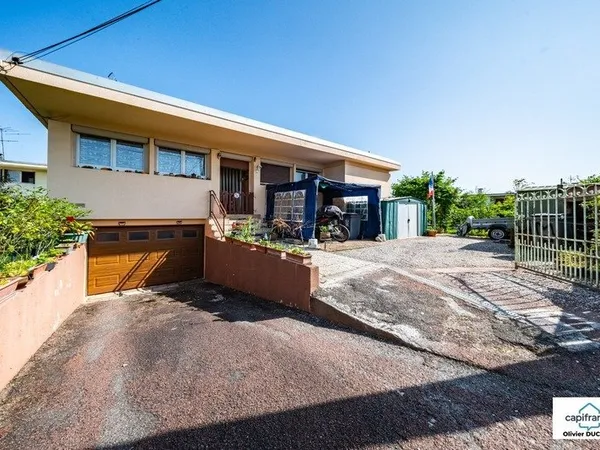 Maison à vendre en viager occupé 4 pièces GENLIS (21) avec terrain clos et sous-sol complet