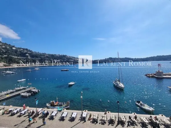 VILLEFRANCHE SUR MER - Charmant duplex en front de mer - Vieille Ville