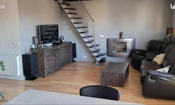 DUPLEX 76m2 carrez (93 habitable) 2 chambres, place parking