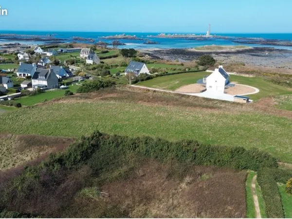 LILIA - PENTY à vendre au pied de l'eau