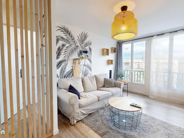 Chambre 4 pièces 70 m²