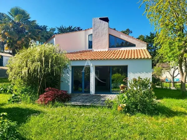 Maison 6 pièces 100 m²