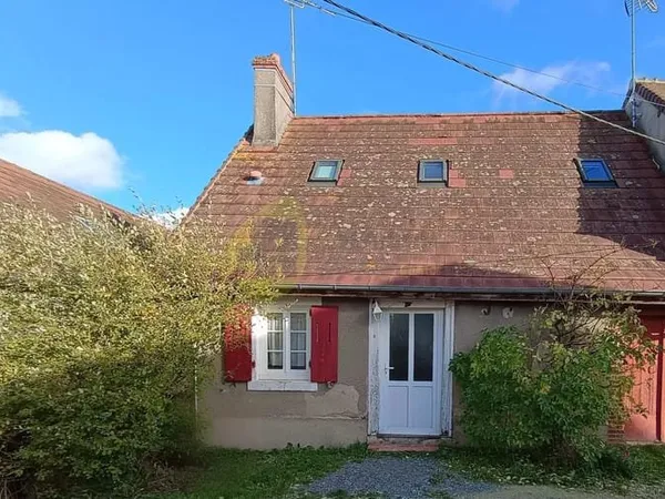 MAISON DE VILLAGE
