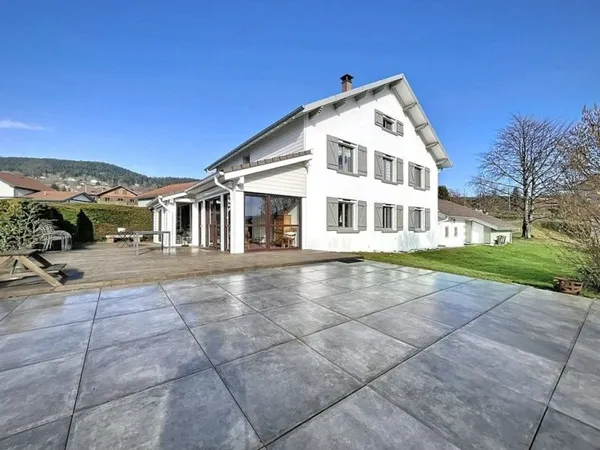 Maison de campagne 9 pièces 227 m²