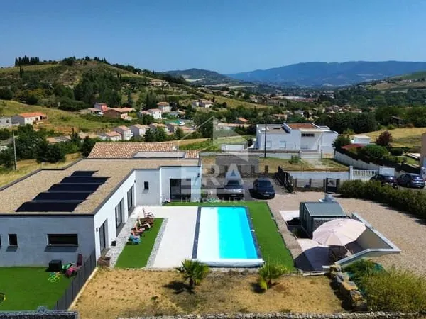Maison 5 pièces 170 m²