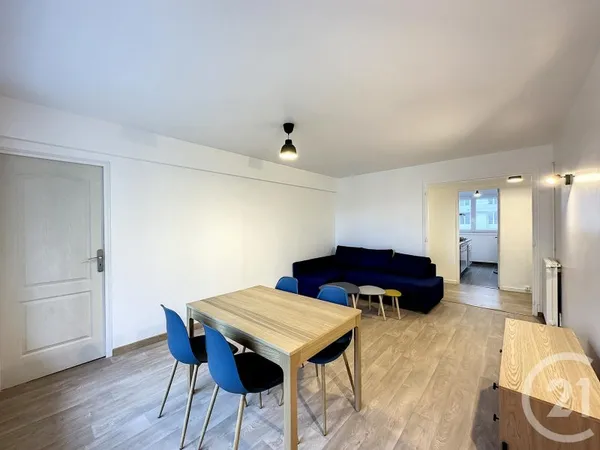 Appartement 5 pièces 10 m²