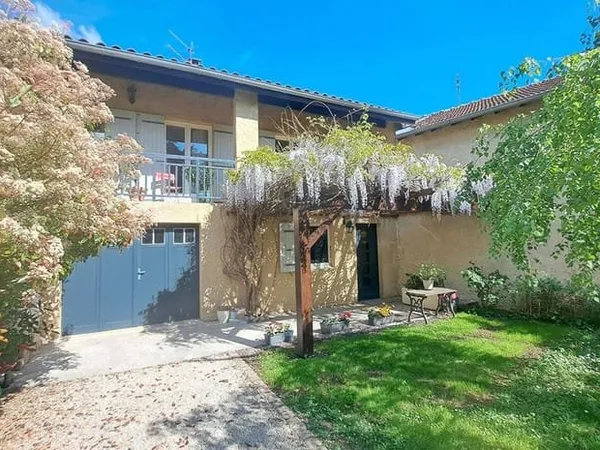 Maison 3 pièces 90 m²