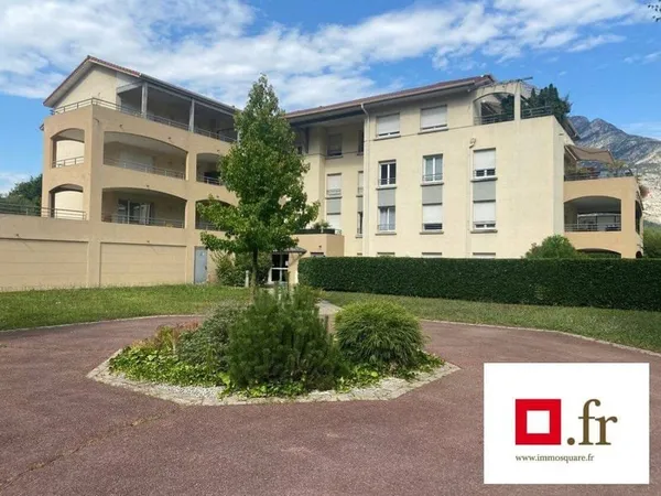 Appartement 4 pièces 84 m²