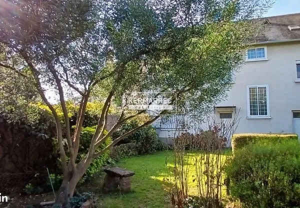 Maison 7 pièces 145 m²