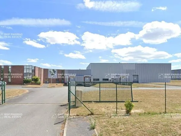 Local d'activité 4360 m²