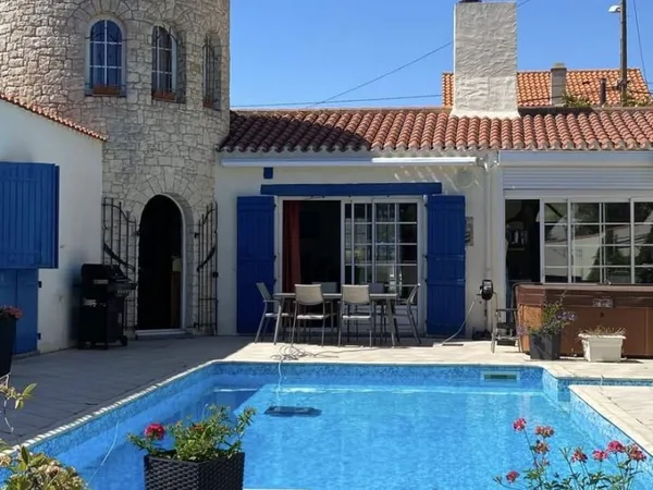 Maison Vente Les Sables-d'Olonne 6p 140m² 724500€