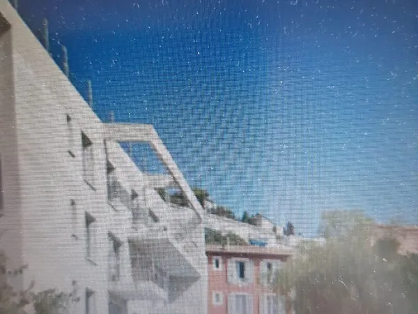 Appartement NICE / cimiez 4 pièce(s) 88 m2 en DERNIER ETAGE et 2 pkg sous-sol