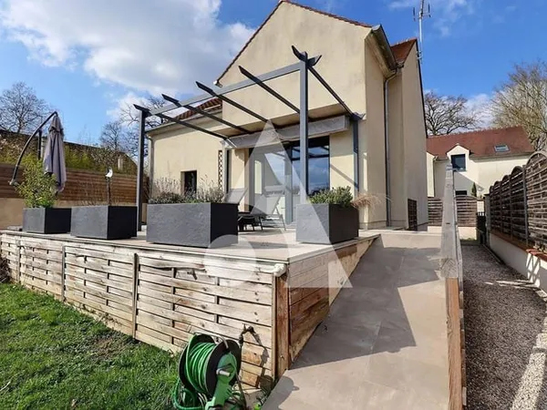 Maison 6 pièces 140 m²