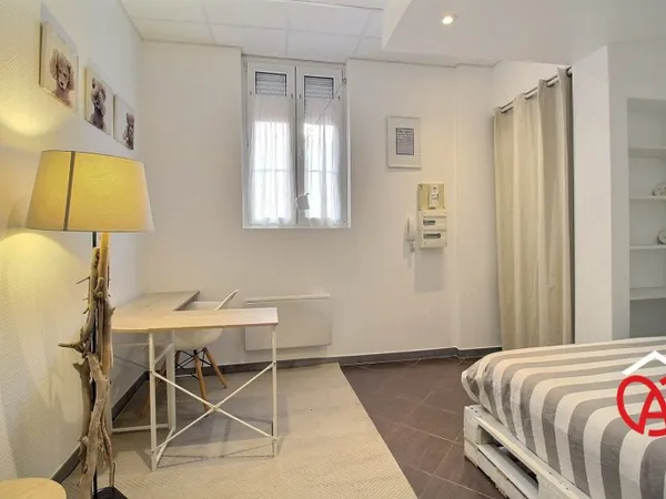 Studio 1 pièce 21 m²