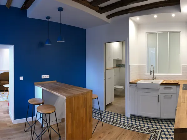 Loue appartement meublé 39m² VERSAILLES notre dame refait à neuf