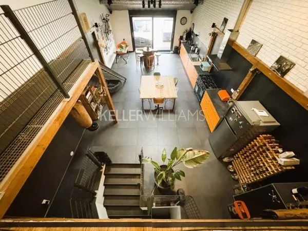 Maison 272 m²