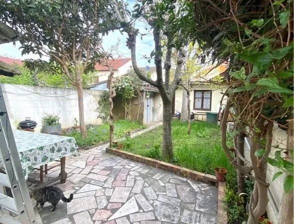 RARE AU PETIT DRANCY : Pavillon de plain-pied avec Jardin & Dépendance