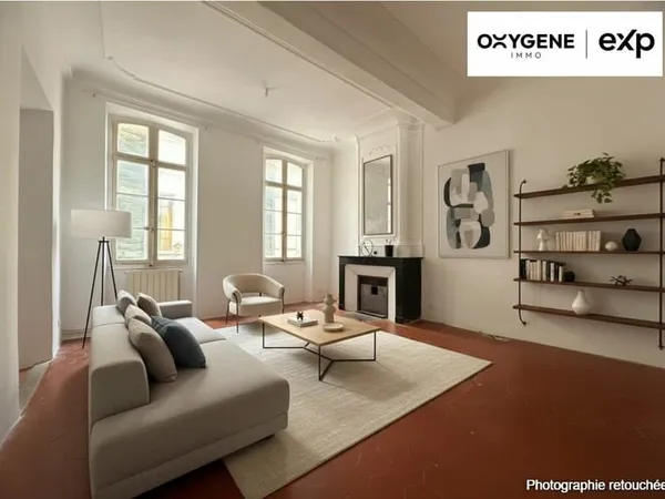 Perpignan, charme de l'ancien rénové, 54 m² avec patio, cav