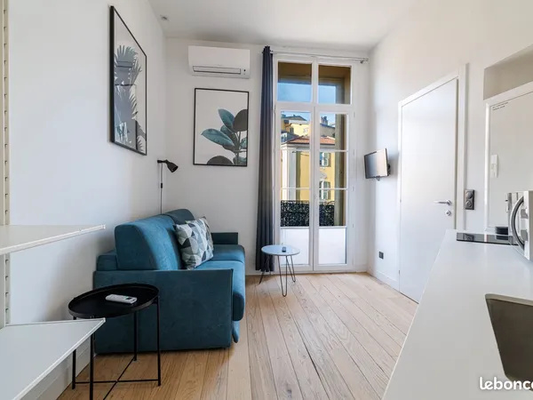 Studio vieux Nice - Location etudiante