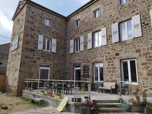 Maison 40 pièces 950 m²