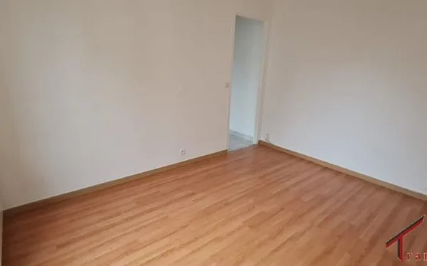 Appartement 1 pièce de 24 m² à Montrouge (92120)