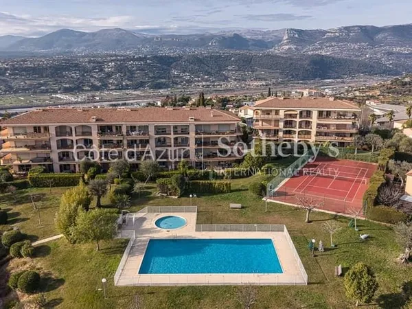 Appartement d'exception à Fabron Nice, dernier étage avec vue me