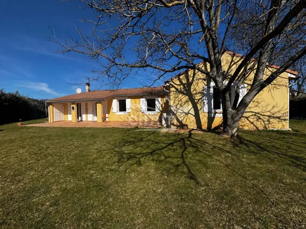 Maison plain pied 140m² avec jardin à Mison