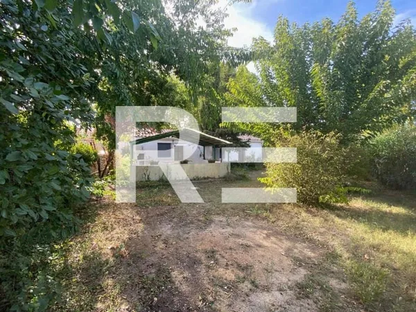 MAISON 3 CHAMBRES PLAIN PIED AIGUES VIVES