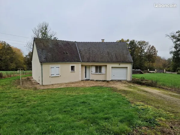 Maison à louer à la celle sur loire
